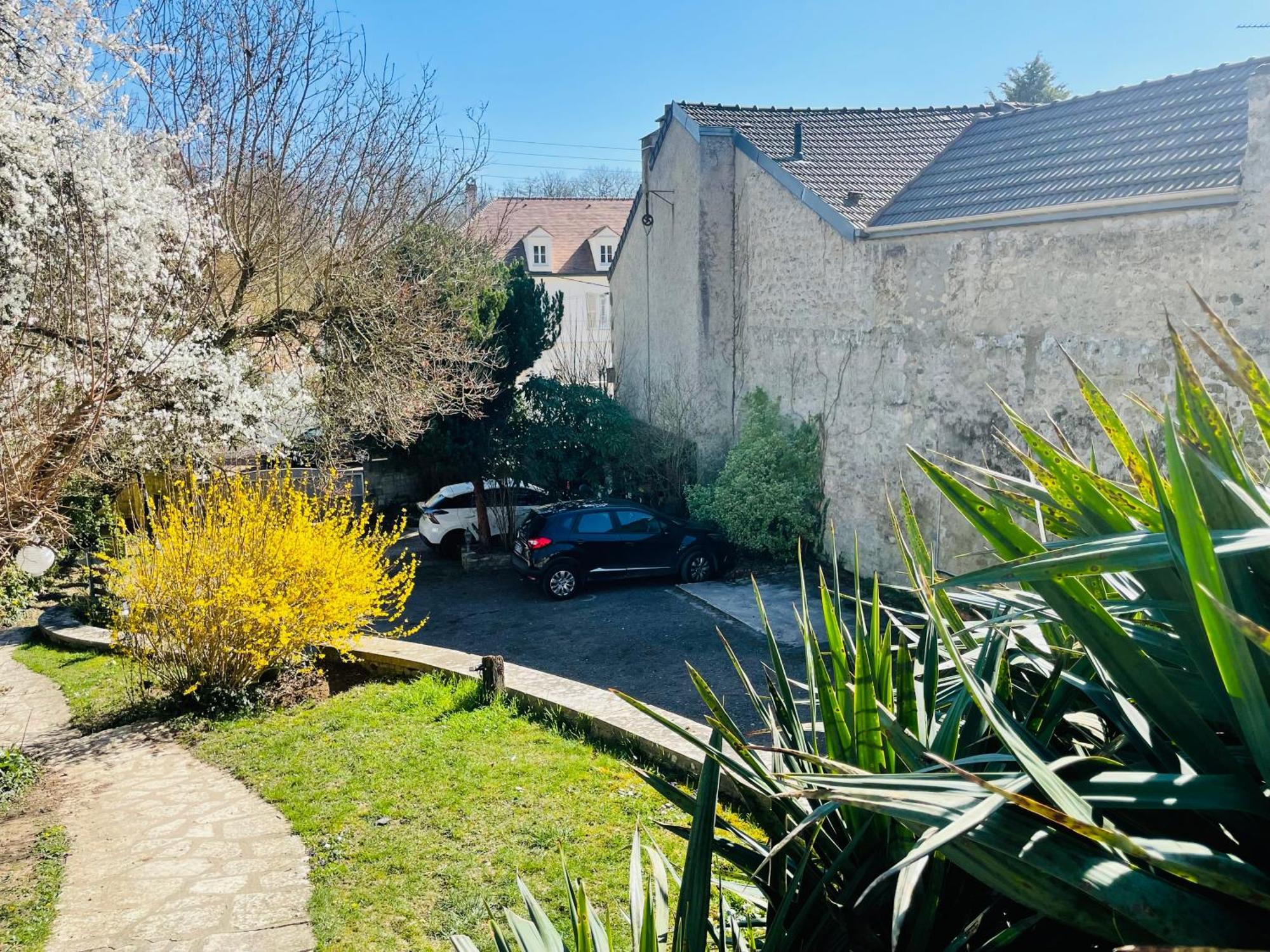 Ambition Zen Presles Hotel Presles  Exterior foto